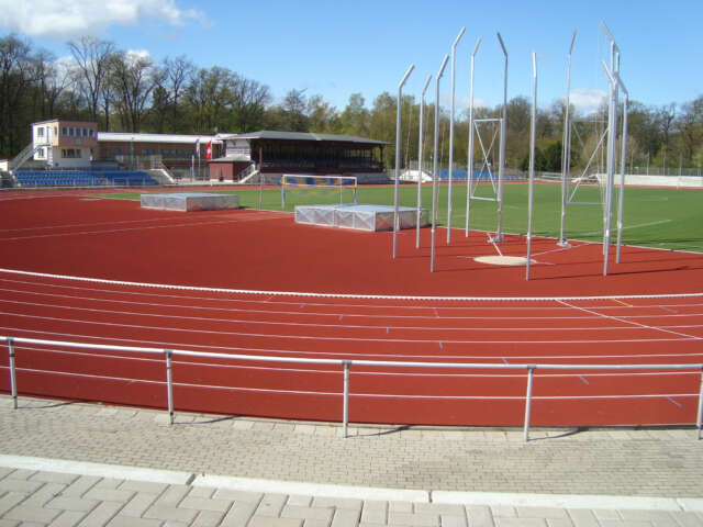 Weinaustadion, Zittau - Wurf- und Hochsprunganlage