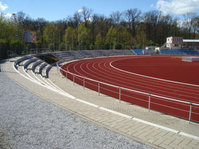 Weinaustadion, Zittau - Neue Sitzplatztraverse