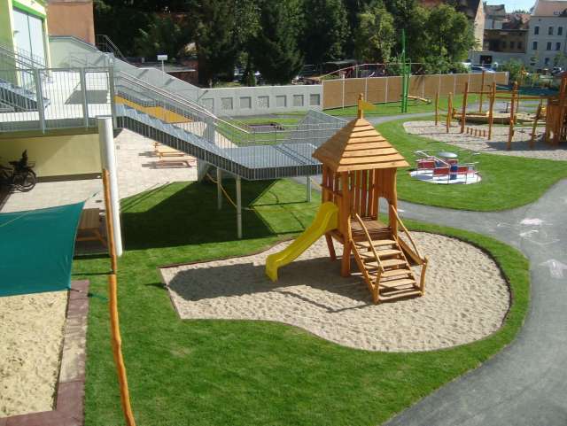Kinder-Garten "Kleine Stadtentdecker" - Kita Frei 4